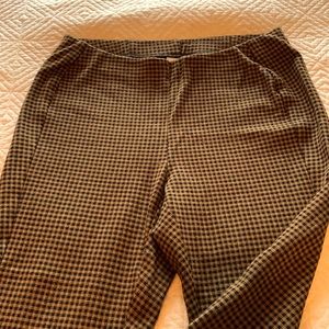 Petite Small Houndstooth Leggings